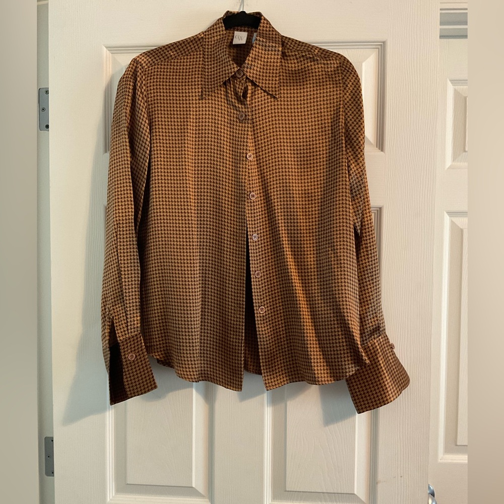 Classic Brown Houndstooth Button-Up Blouse